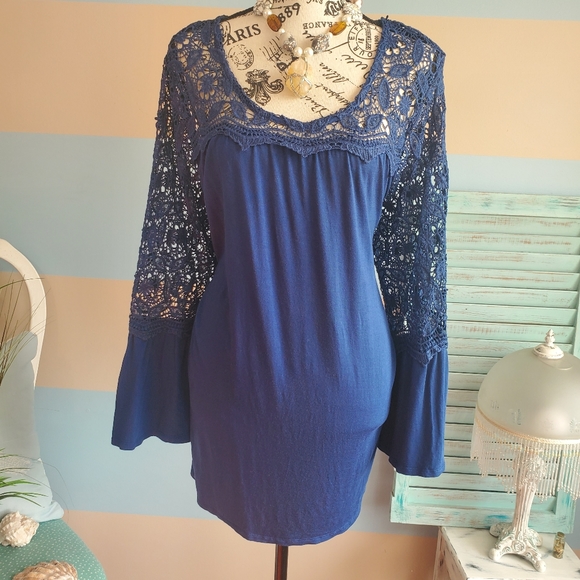 Kate & Mallory Tops 5 Nwot Kate Mallory Plus Size Lace Yoke Bell